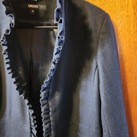 Women's Size 12 DKNY Black Wool Blend Ruffle Trim Overcoat - Picture 3 of 9
